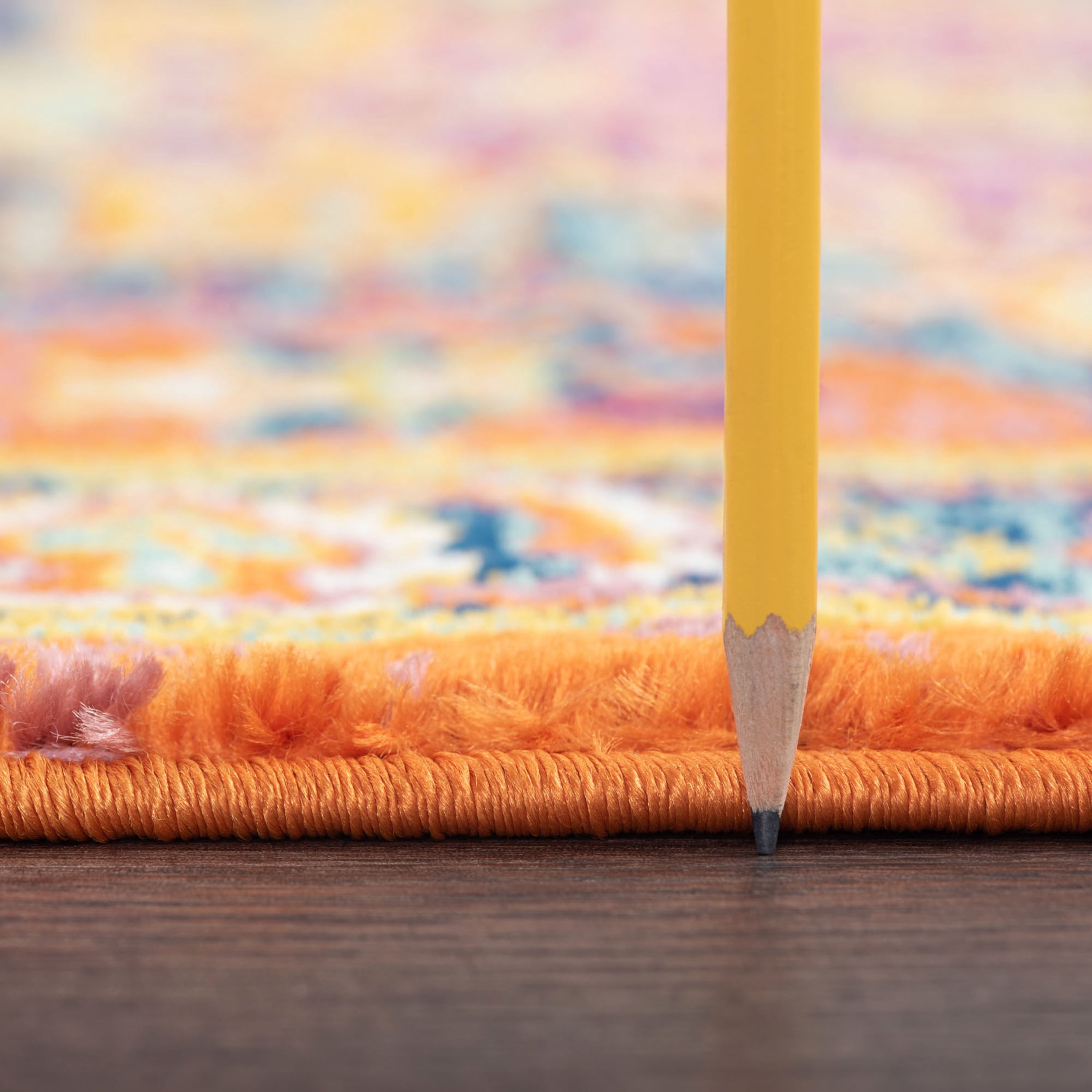 Transitional 4x6 Area Rug (3'11'' x 5'3'') Oriental Orange, Navy Indoor Rectangle Easy to Clean