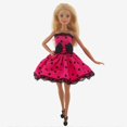 thumbnail image 2 of Traje de moda Barbie, 4 piezas, 4 accesorios para muñeca, pa, 2 of 5