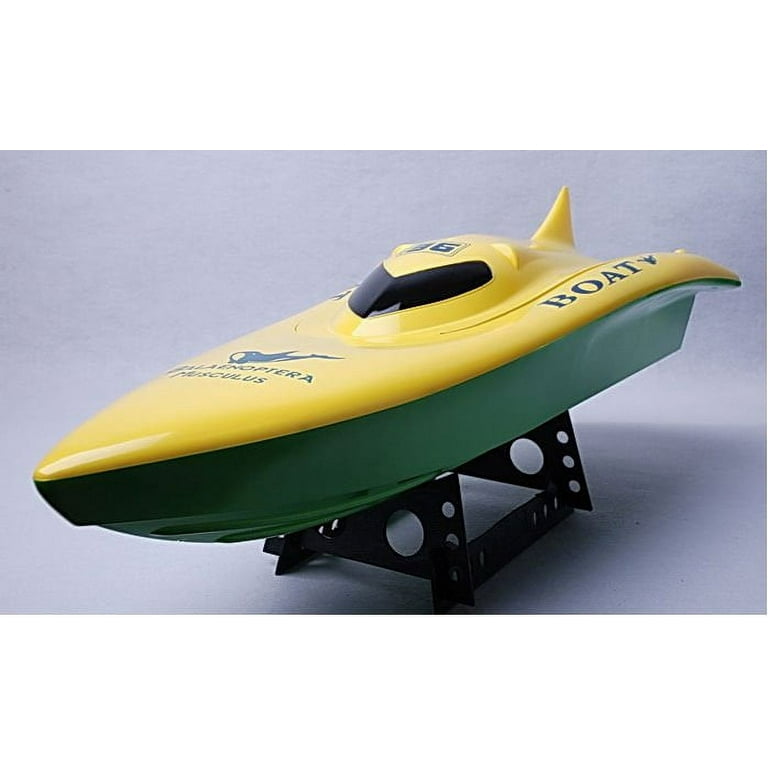 Balaenoptera musculus rc deals boat