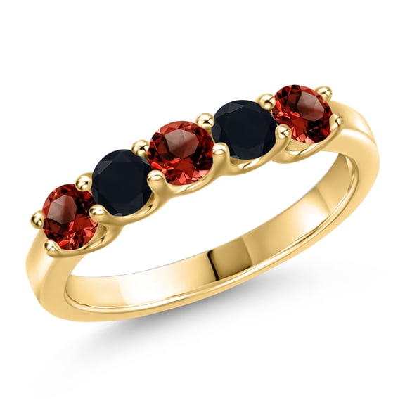 Gem Stone King 10K Yellow Gold Red Garnet and Black Onyx Wedding-Bands Ring for Women | 0.86 Cttw | Round 3.5MM | Gemstone January Birthstone | Size 8