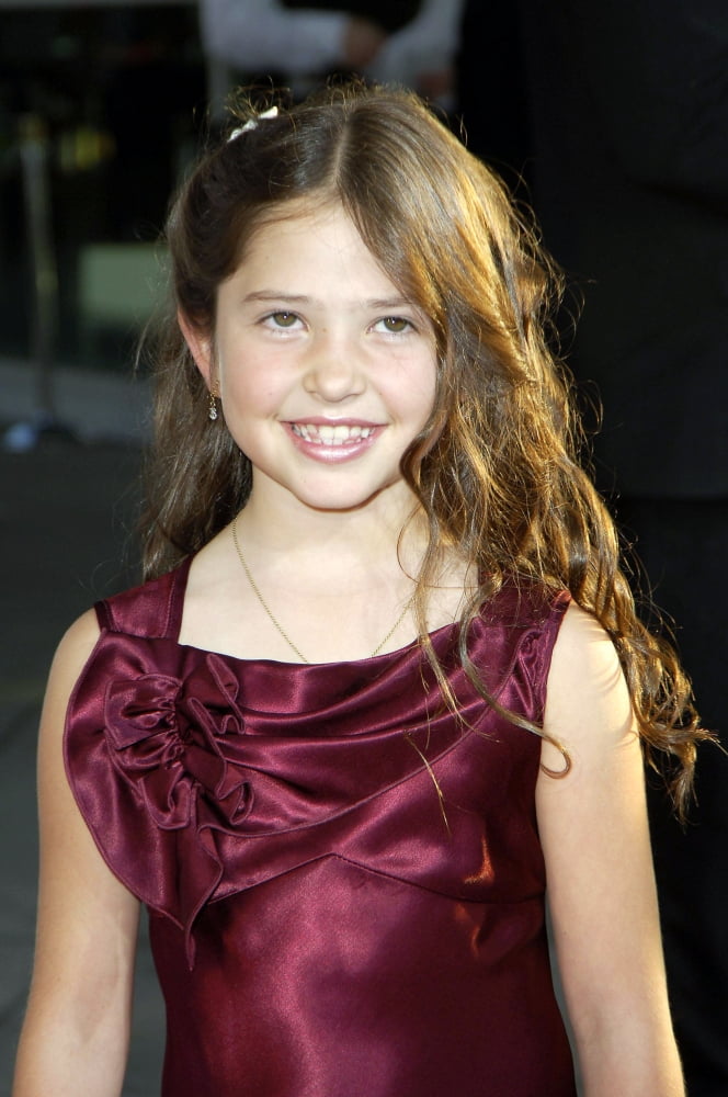 Chelsea Smith At Arrivals For The 40 Year-Old Virgin ...