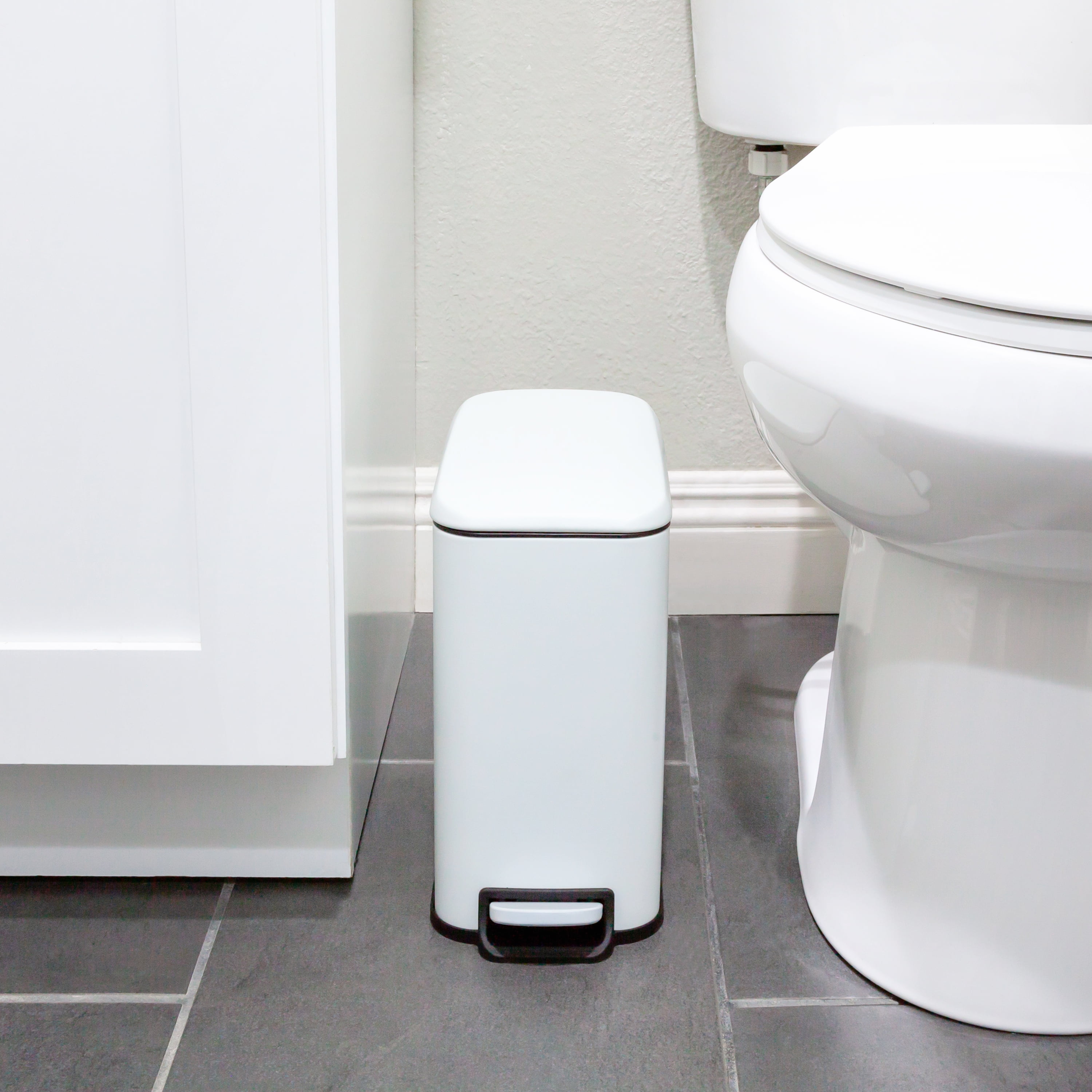 Qualiazero Bathroom Trash Can Combo, 1.3 Gallon Stainless Steel Slim Step Garbage Bin with Soft Close Lid, Matte White, Pack of 2