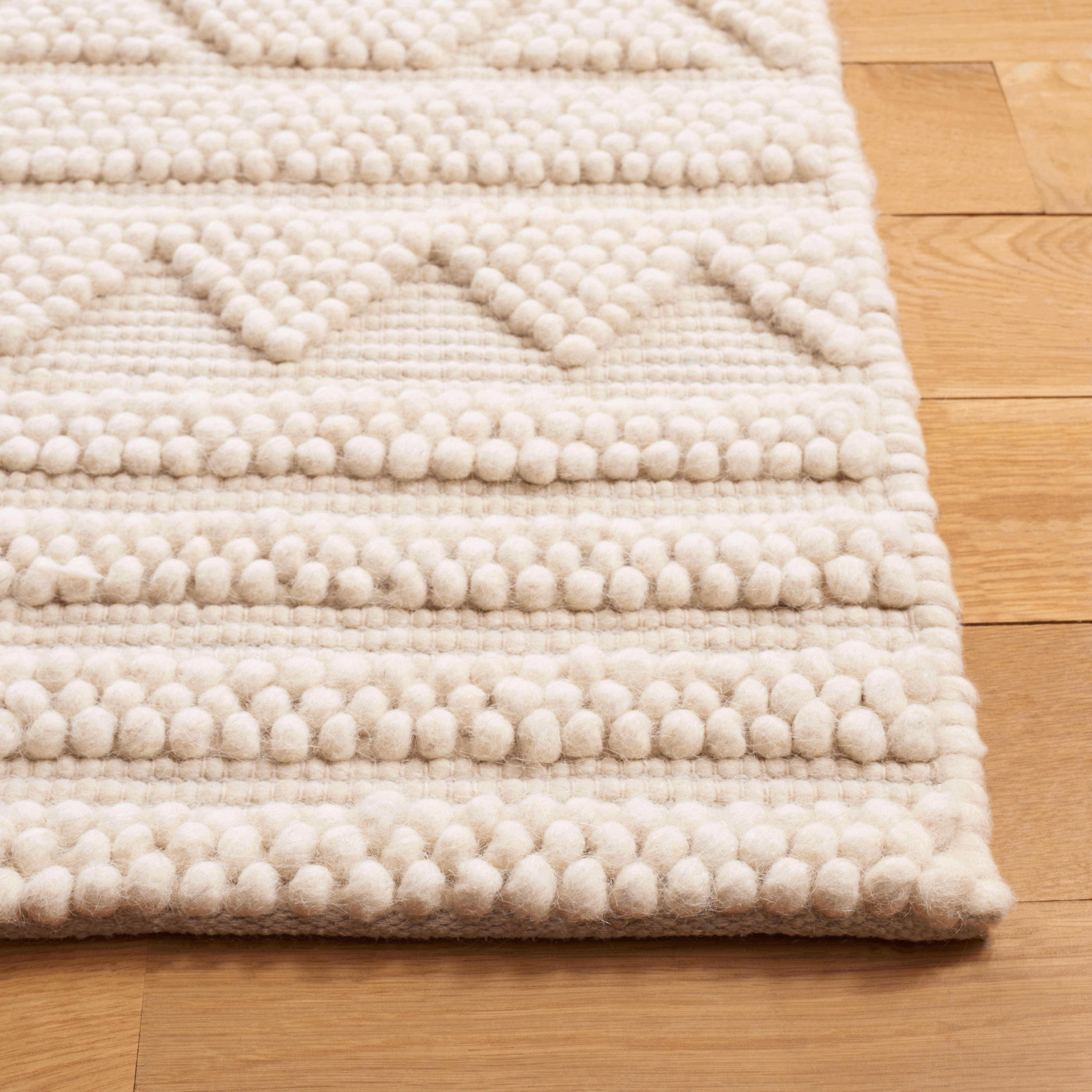 SAFAVIEH Natura Braylon Striped Area Rug, Light Beige, 8' x 10'