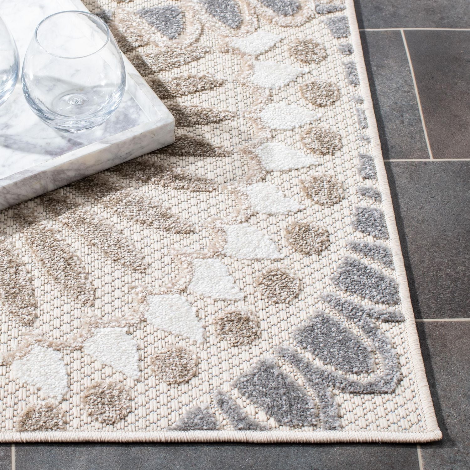 Safavieh Cabana Marina Suzani Outdoor Area Rug