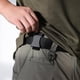 thumbnail image 5 of Funda de almacenamiento de pistola interna oculta para diestros Fundas de funda de pistola, 5 of 6