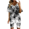 thumbnail image 2 of Ensembles d'Entraînement pour Femmes Mode Blouse à Col en V T-Shirts à Manches Courtes Shorts Ensembles de Tenue Décontractée Ensembles 2 Pcs en Liquidation, 2 of 4