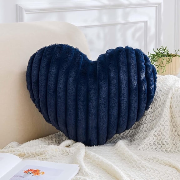 Beige Heart Pillows, Cute Heart Decorative Pillow, Heart Shaped Throw Pillows for Bed, Faux Rabbit Fur Plush Hoom Decor Pillow Cushion for Chair Sofa Living Room (Mini 12.9" x 9.8")