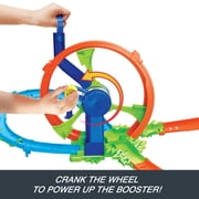 Hot Wheels Rapid Launch & Loop Playset with 1:64 Scale Die-Cast Toy Car, Crash & Track Set