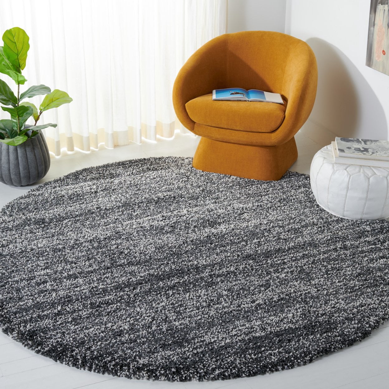 SAFAVIEH Hudson Shag Jaden Striped Area Rug, Dark Grey/Ivory, 7' x 7' Round