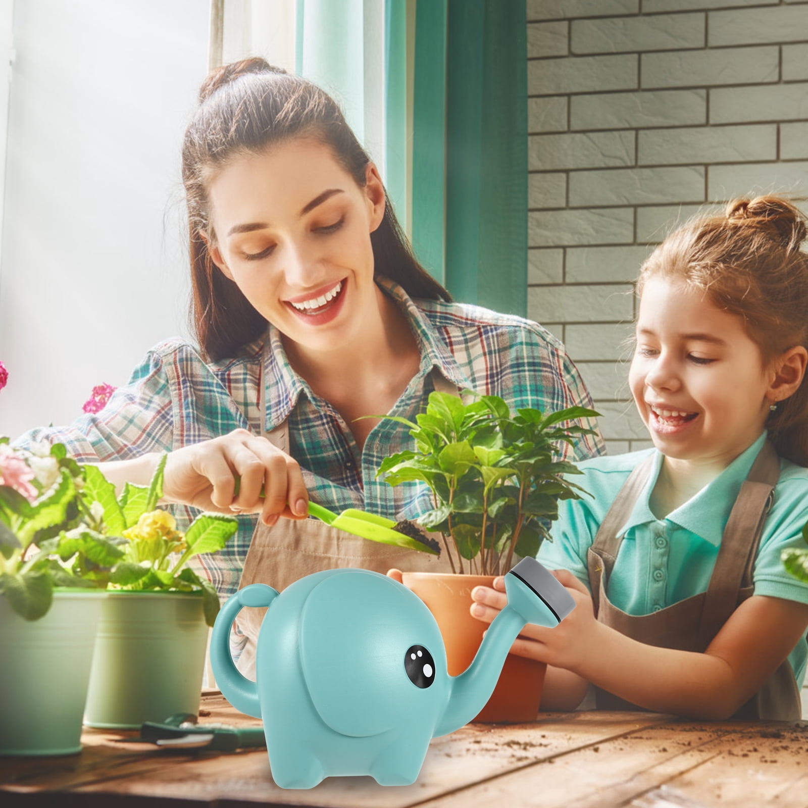 HOOWIFFY Ergonomic Plastic Watering Can for Indoor and Outdoor Plants, Garden Watering Tool with Comfortable Handle
