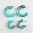 thumbnail image 5 of Estilo Tridimensional Tipo C Pendientes Distintivos Pendientes Acrílicos Color Caramelo para Mujer Pendientes Elegantes Pendientes Elegantes, 5 of 5