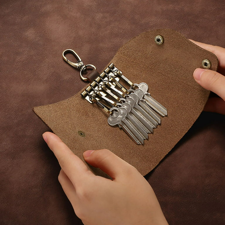 ANHTCZYX Men's Small Cow Leather Keychain