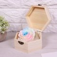 thumbnail image 2 of Encantadora caja de regalo de madera con flores de jabón de color azul claro para ocasiones especiales (San Valentín y cumpleaños)., 2 of 8