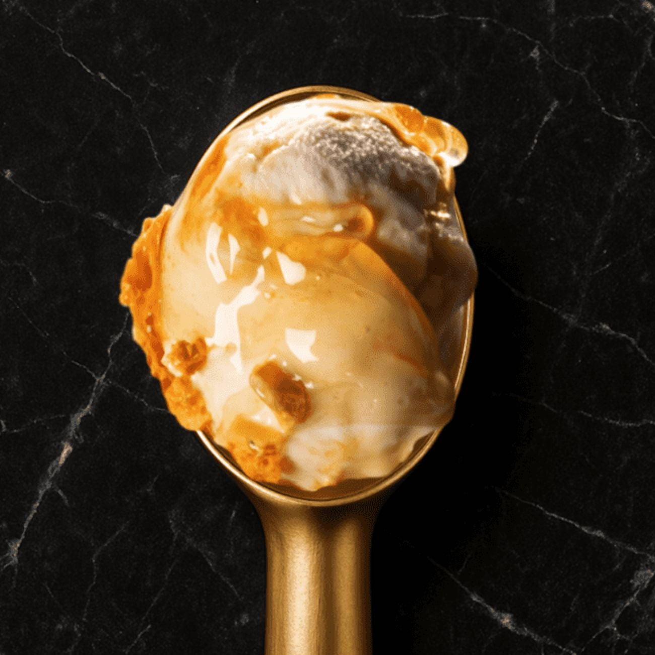 Cold Case Ice Cream Killer Bees Flavor - Gourmet Vanilla Ice Cream with Honeycomb Candy Chunks & Sweet Honey Drizzle - 1 Case, 6 Pints,16 oz/Pint (Frozen)