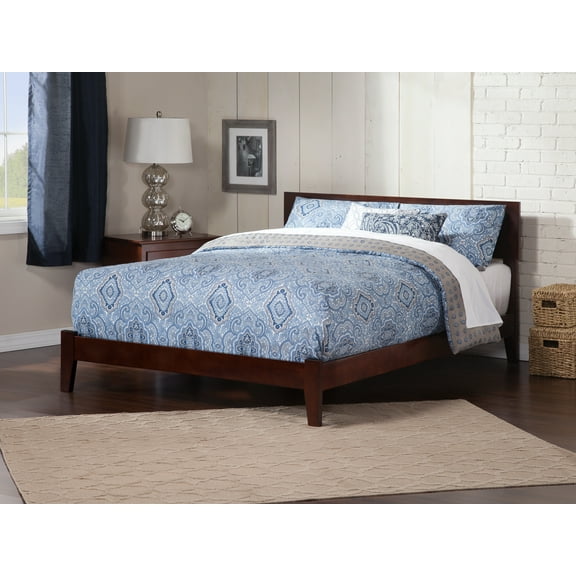 Orlando Queen Traditional Bed in Walnut