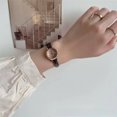 thumbnail image 3 of Reloj de arte retro para mujer, estilo coreano, sencillo y elegante, combina perfectamente con el reloj de cuarzo rectangular, 3 of 5