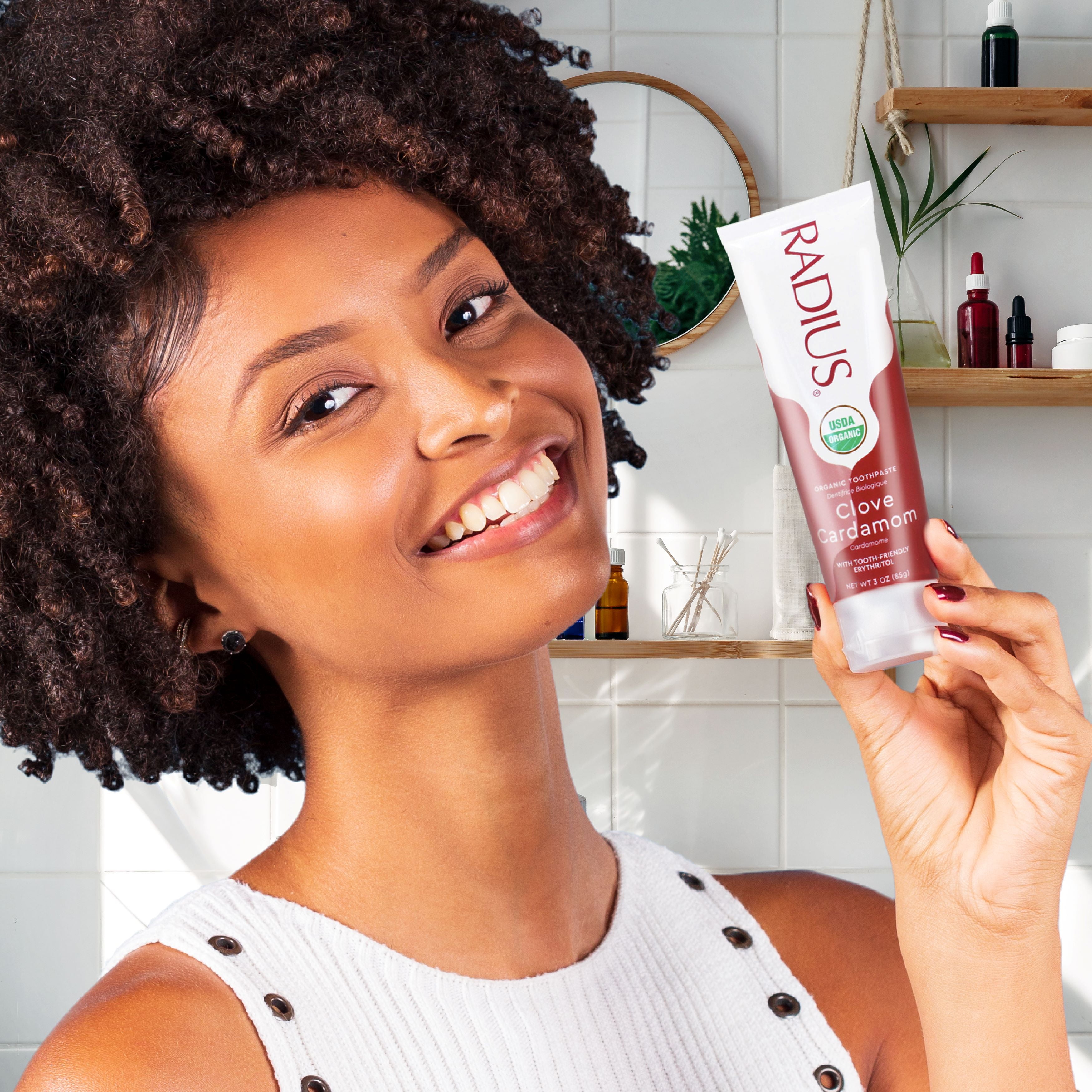 RADIUS USDA Organic Clove Cardamom Toothpaste 2 Count, 3oz , Non Toxic , Designed to Improve Gum Health and Help Prevent Cavities