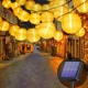 thumbnail image 1 of Guirnalda de luces solares para exterior - 6 m - 30 LED - 8 modos - Resistente al agua - Iluminación solar para jardín, balcón, patio, boda, Navidad, fiesta (blanco cálido) [Clase energética A+++], 1 of 5