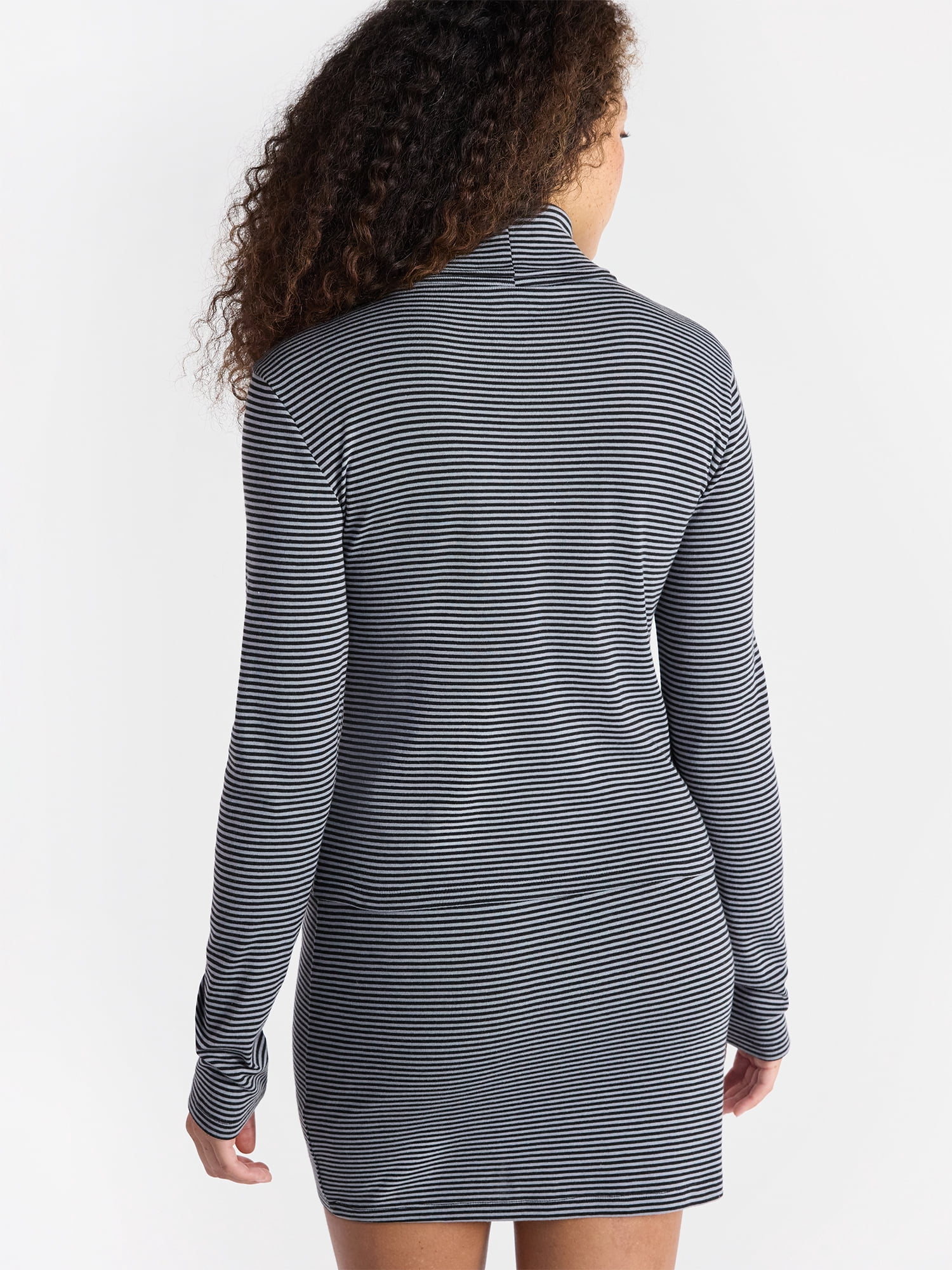 No Boundaries Turtleneck Top and Mini Skirt Set, 2-Piece, Women’s