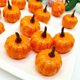 thumbnail image 1 of 12 piezas de mini calabazas artificiales de espuma para decoración de fiestas de Halloween, 1 of 5