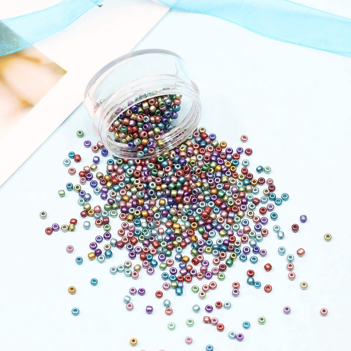 Size 2mm Seed Beads 24 Colors Total 16800 pcs in Box, 12/0 Small Craft Seed Beads for Making Earring Jewelry (700pcs/Color,24 Colors)