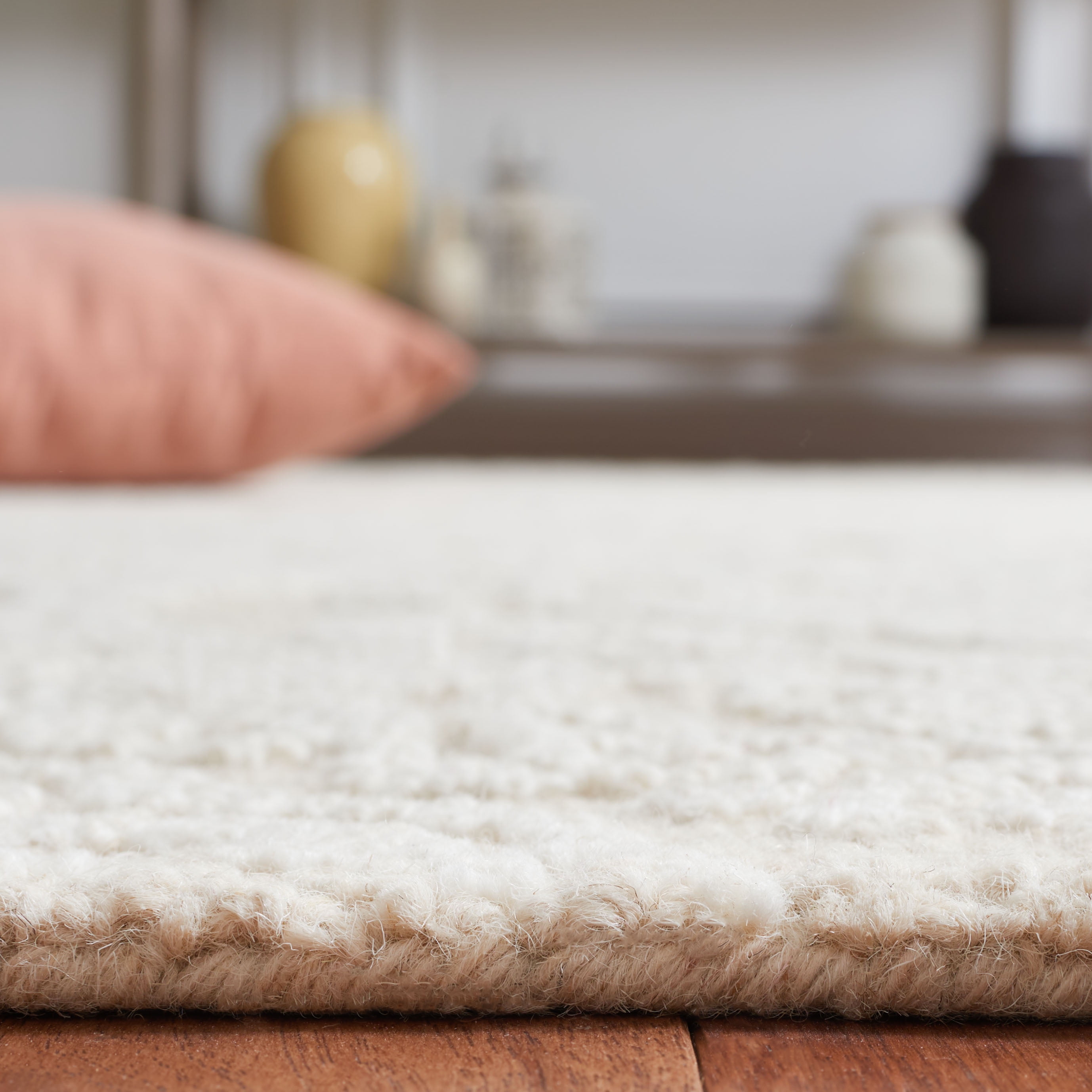 SAFAVIEH Blossom Asher Damask Wool Runner Rug, Beige/Ivory, 2'3" x 8'