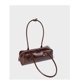 thumbnail image 2 of Bolso de hombro estilo baguette en piel vacuna, gran capacidad en color vino tinto, 2 of 6