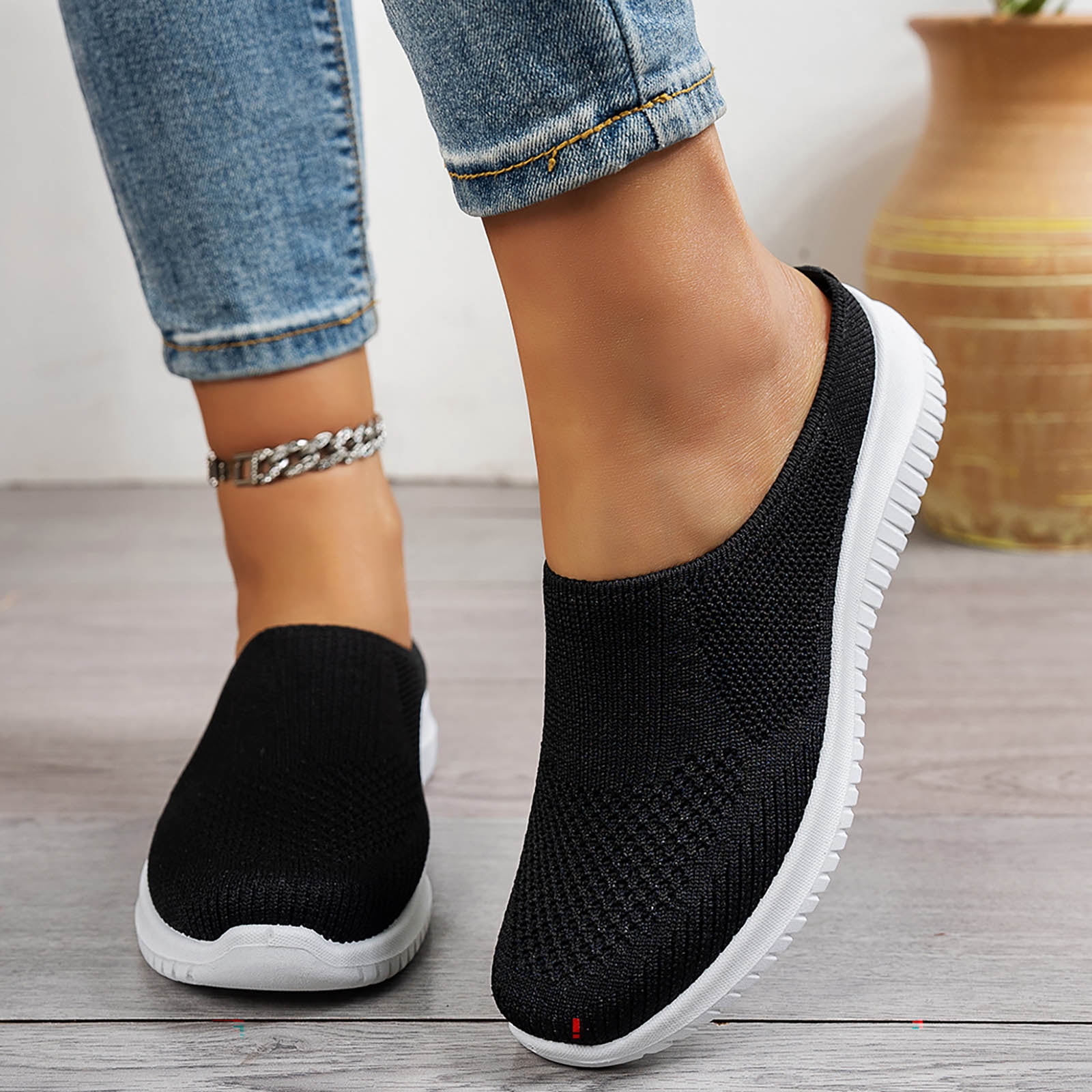 Chenyee Womens Slip On Mules Clogs Lightweight Open Back Walking Shoes Breathable Closed Toe Slides