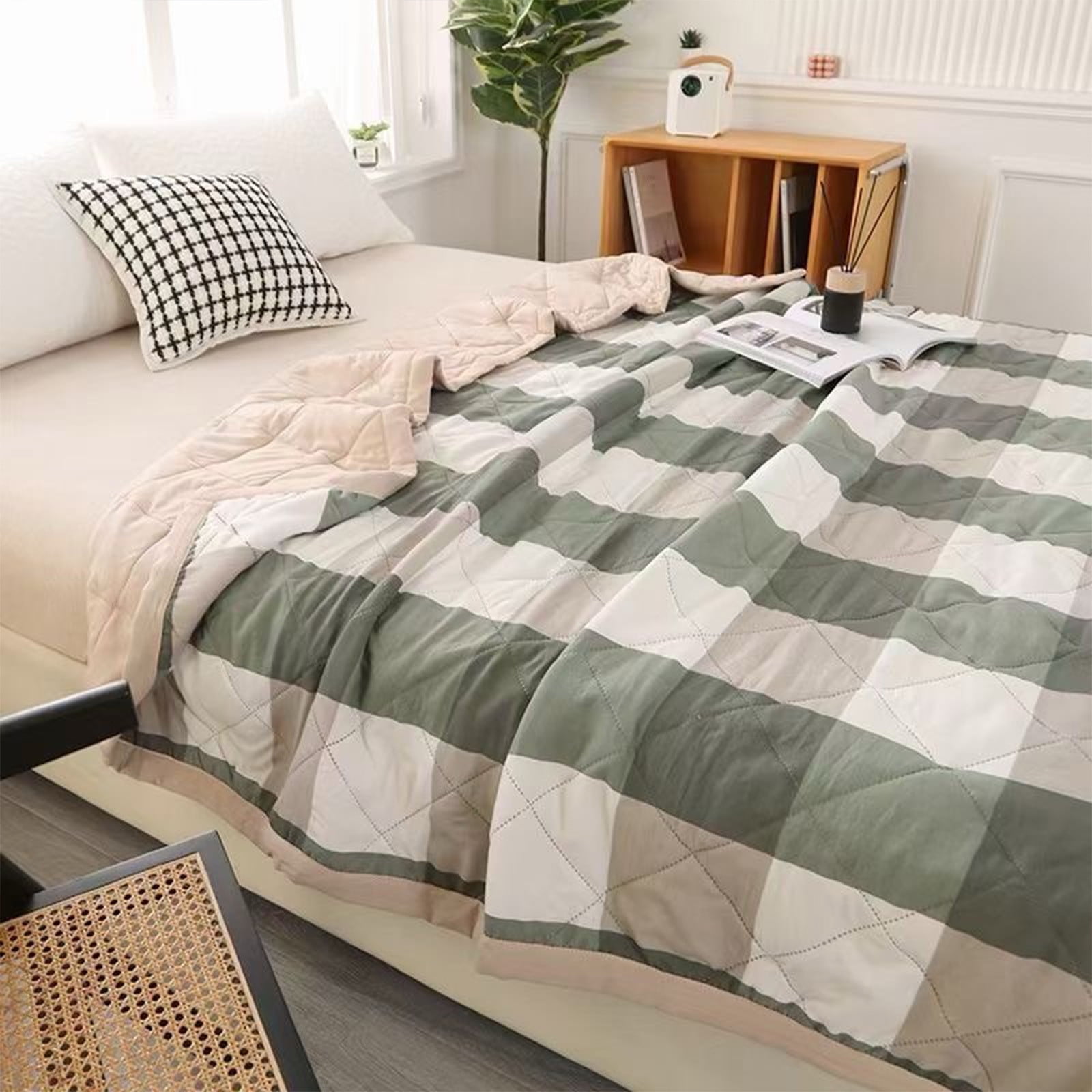 Thin blanket for bed hotsell