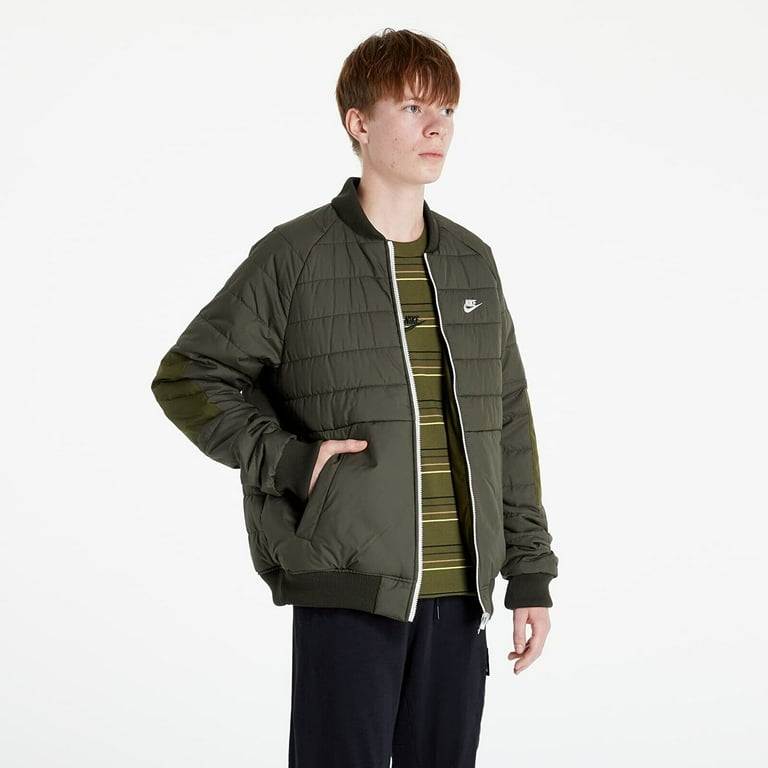 ナイキ Therma-FIT レガシーリバーシブル ボンバー Nike Therma-FIT Legacy Reversible Water Repellent Bomber