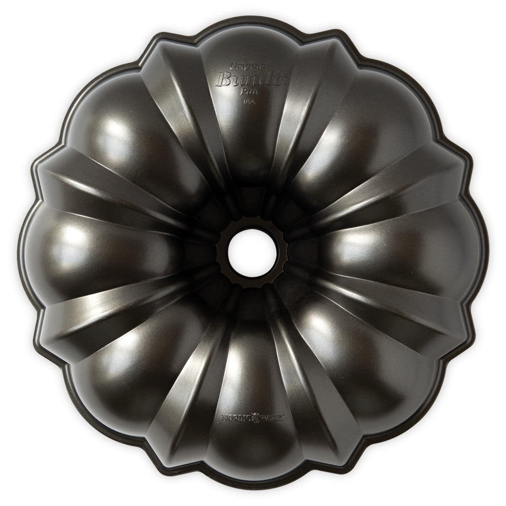 Nordic Ware Pro Form Bundt Pan