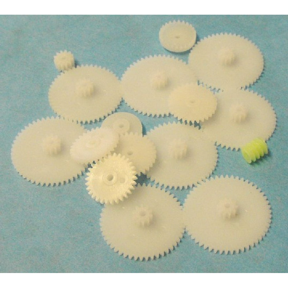 Assorted Small Plastic Motor Gears (16pcs)
