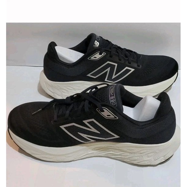 New Balance Fresh Foam X 880v 14 Mens Black & White Running Sneaker Size 11.5D