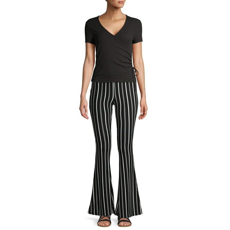 No Boundaries High Rise Pull On Flare Pants 