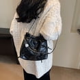 thumbnail image 4 of Bolsa de hombro Bolso bandolera para mujer, bolso tipo cubo con lazo de cuero PU, bolso de hombro bonito, bolso de uso diario, 4 of 9