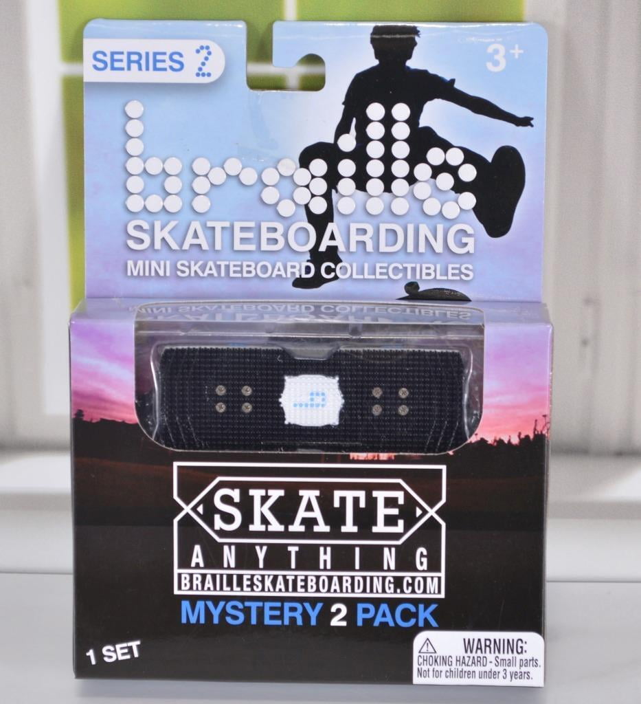 SKATE ANYTHING Mini Braille Fingerboard Skateboard Mystery 2 Pack TOY BLOCKS