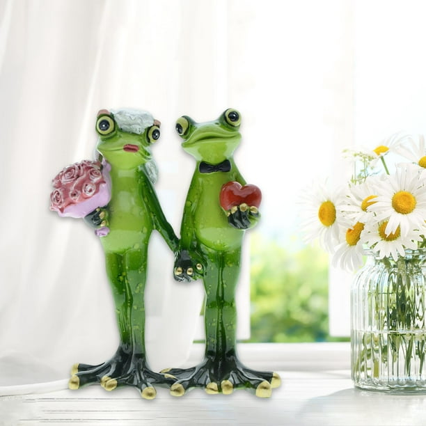 Wedding Frog Garden Statue Resin