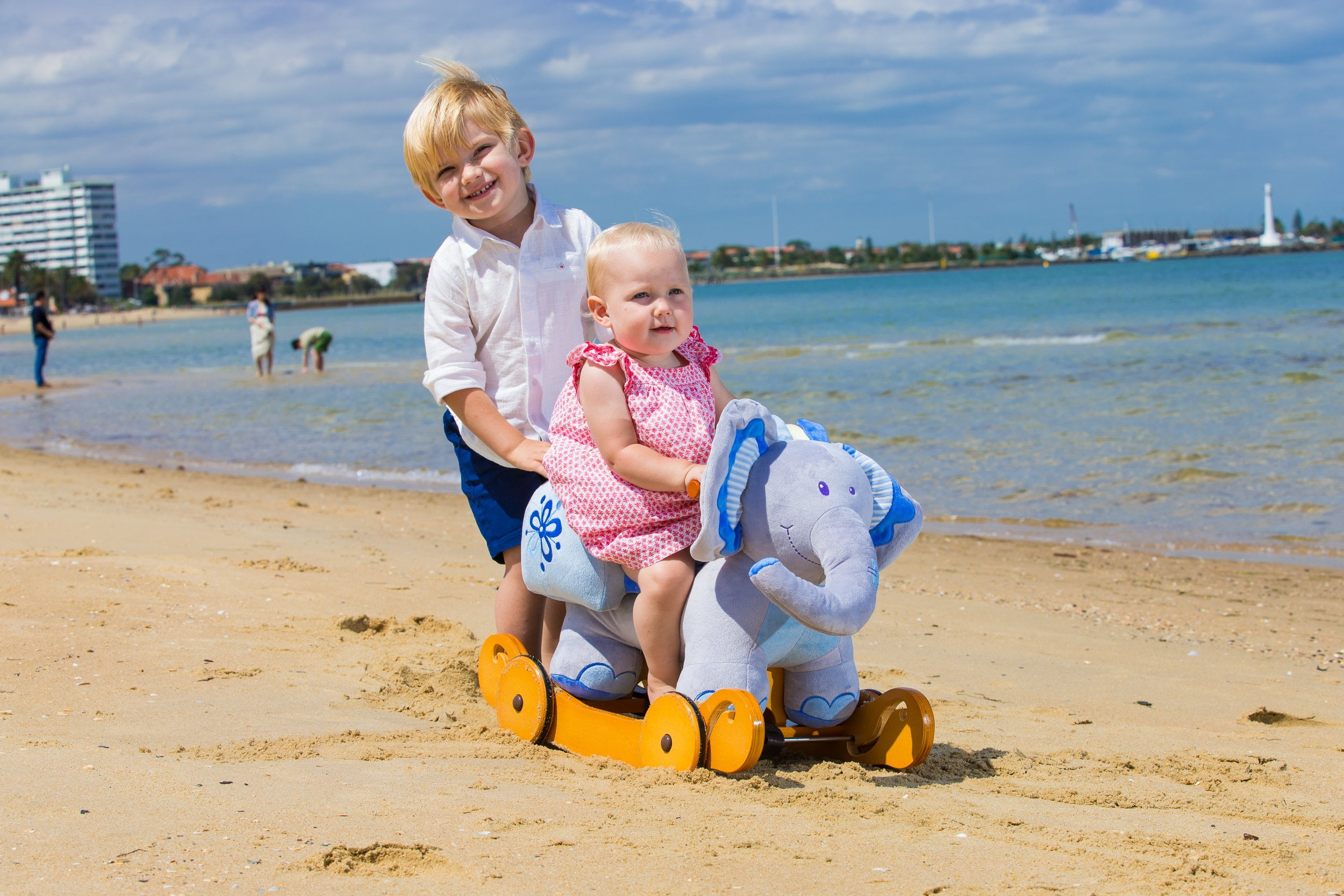 labebe elephant rocker