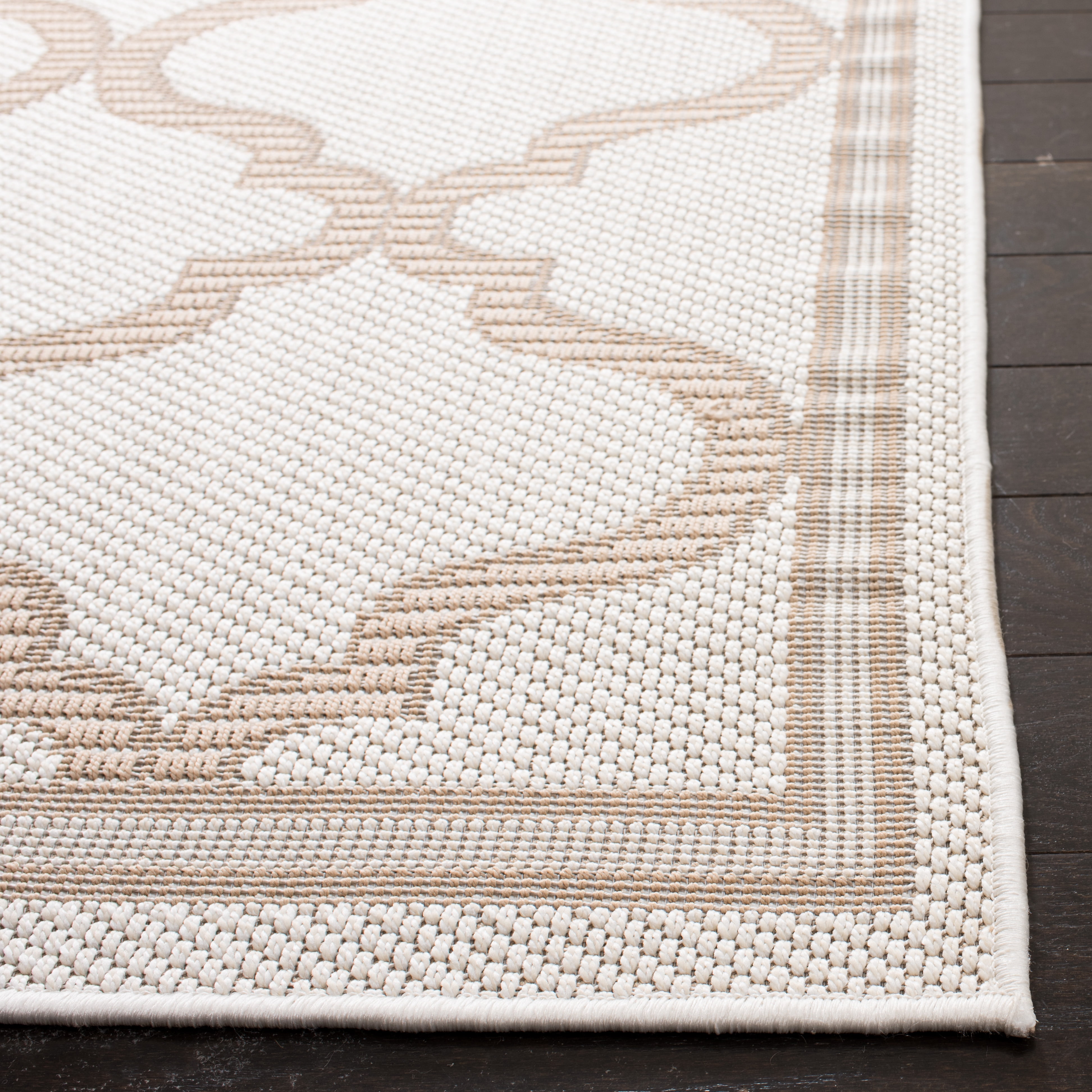 SAFAVIEH Machine Washable Rug Indoor/Outdoor Bermuda Collection - Bermuda Tamaya Geometric Machine Washable Indoor/Outdoor Area Rug, Ivory/Beige, 5'3" x 7'6"
