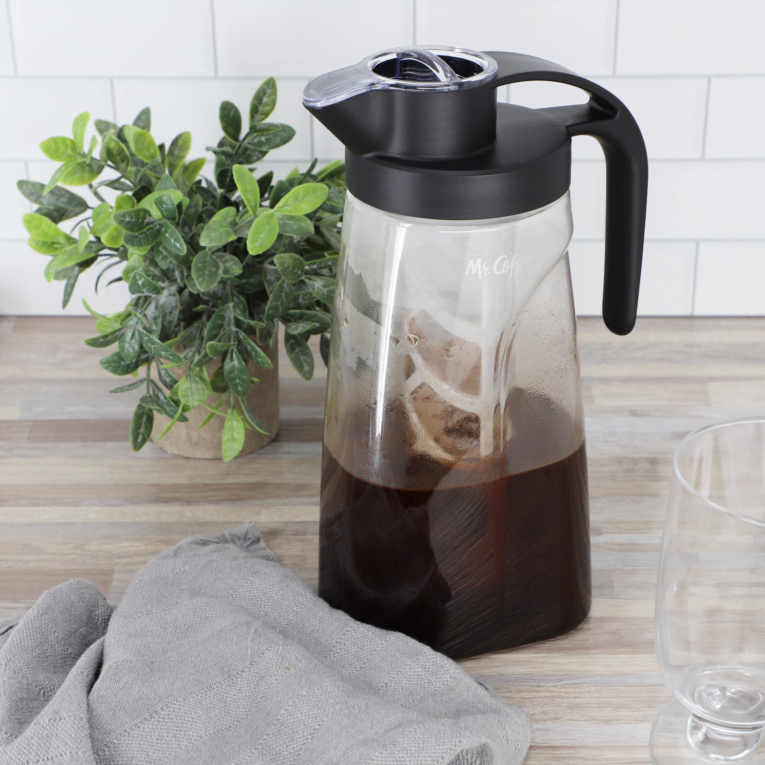 Mr. Coffee Wrenley 67 Ounce Plastic Cold Brew Coffee Pitcher with Nylon Mesh Filter
