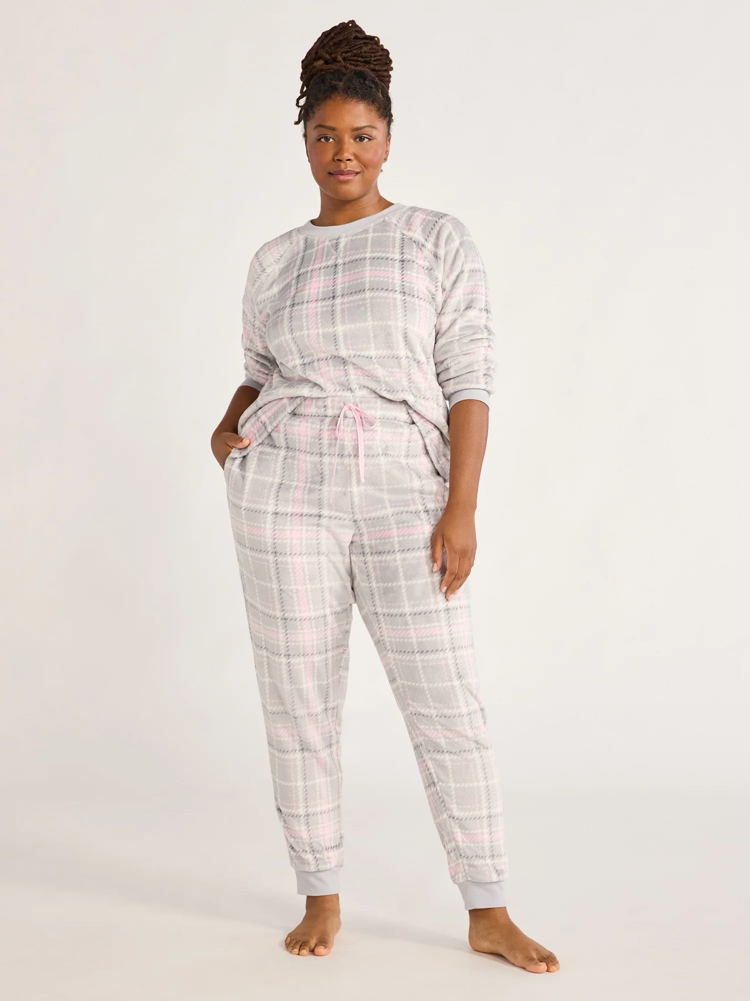 Joyspun Women's and Women's Plus Plush Sleep Jogger Pants, Sizes XS-3X