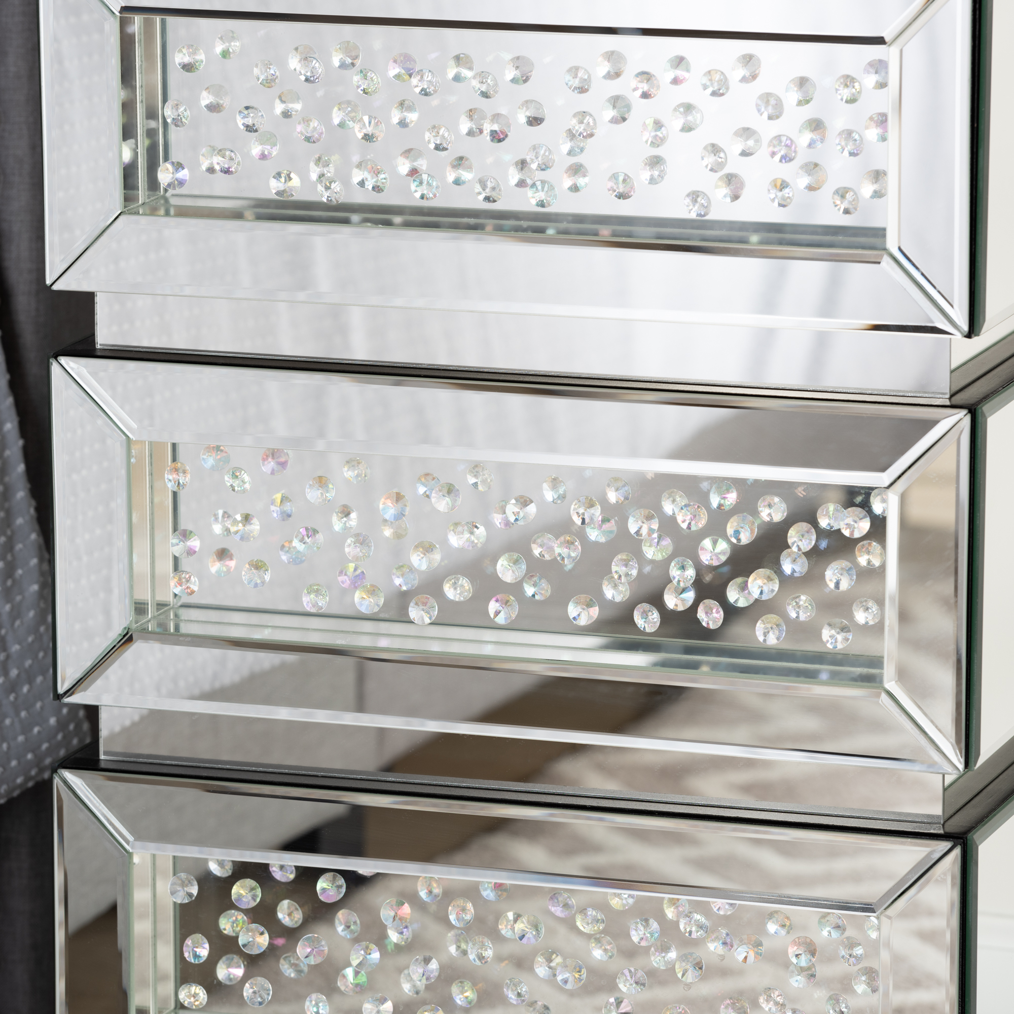 Baxton Studio Sabrina Hollywood Regency Glamour Style Mirrored 3-Drawer End Table