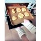 thumbnail image 3 of Manopla de Cocina Resistente al Calor hasta 250 ℃ Pata de Gato Antideslizante Guantes Aislantes Antideslizantes Agarradera y Manopla para Barbacoa Pata de Gato de Dibujos Animados Lindo para Cocinar 2 Piezas Rojo Verde, 3 of 5