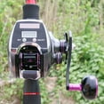 6+1BB 8.01 Ratio Digital Display Baitcasting Reel with Sun Power