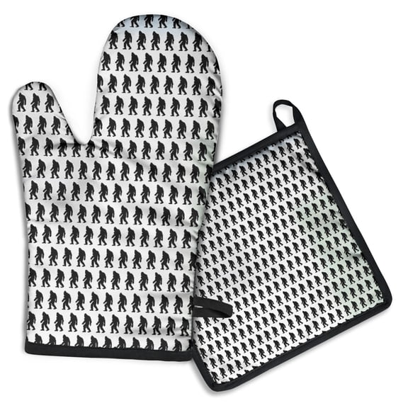 Black Bigfoot Pattern Kitchen Oven Mitt and Pot Holder Sets 2 Pcs for Baking, Cooking and Grilling, Heat Resistant Up To 392 °F