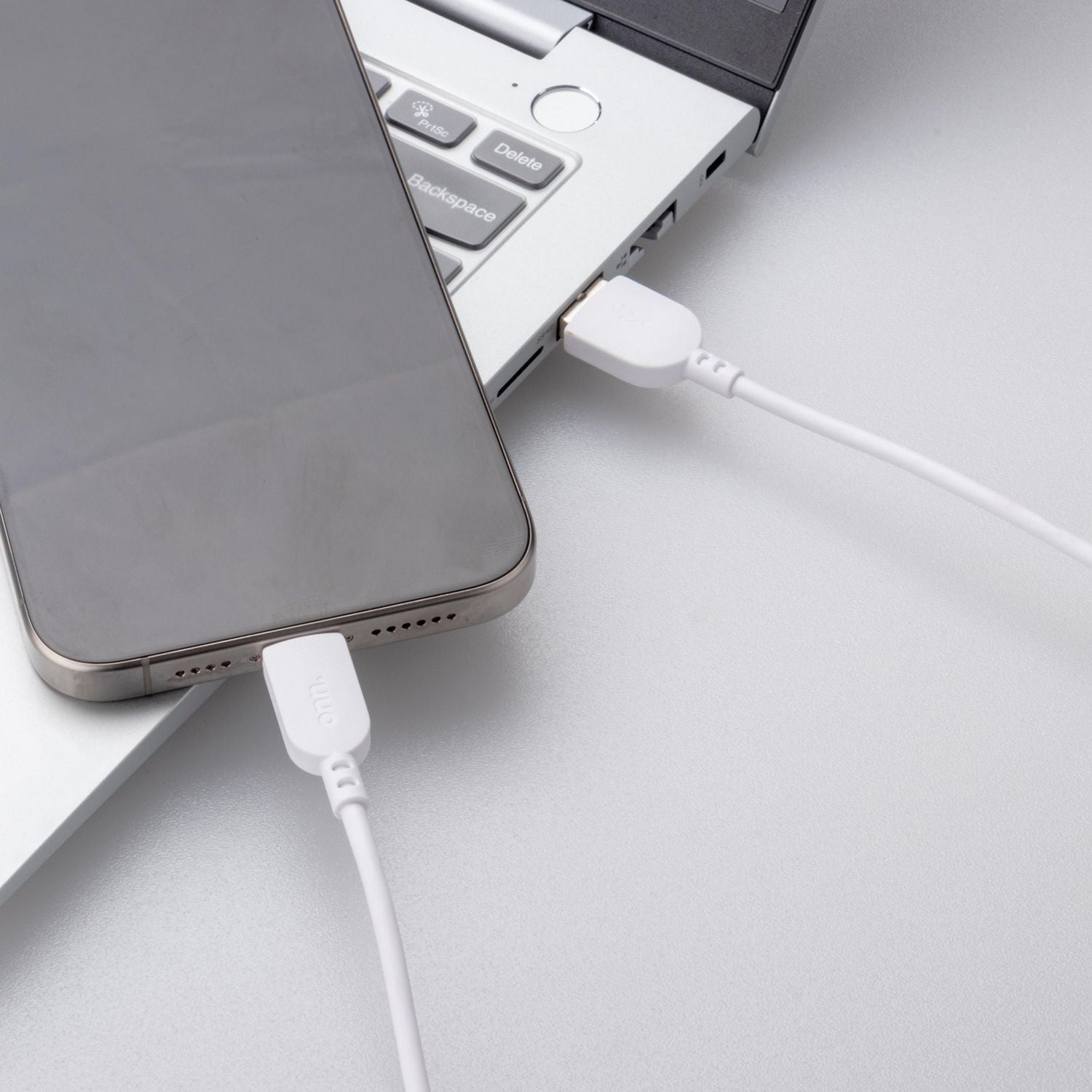 Câble USB à haut débit certifié USB-A vers USB-C de 3 m/10 pi de Onn. Transfert pendant le chargement