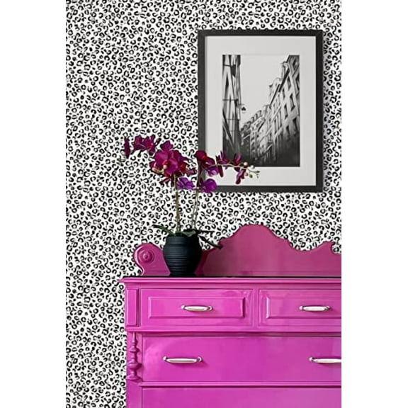 NextWall Daisy Bennett Designs Classic Leopard Peel and Stick Wallpaper (Black & White)