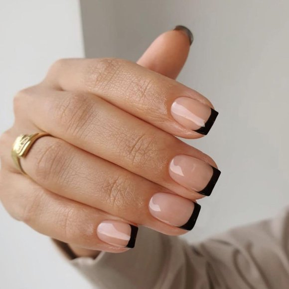 HLONK (24 PCS)Black French Tip Press on Nails Short Square Nails SXVME Fake Nails Glue on Nails Short Acrylic Nails Stick on Nails Gel Nails Press ons