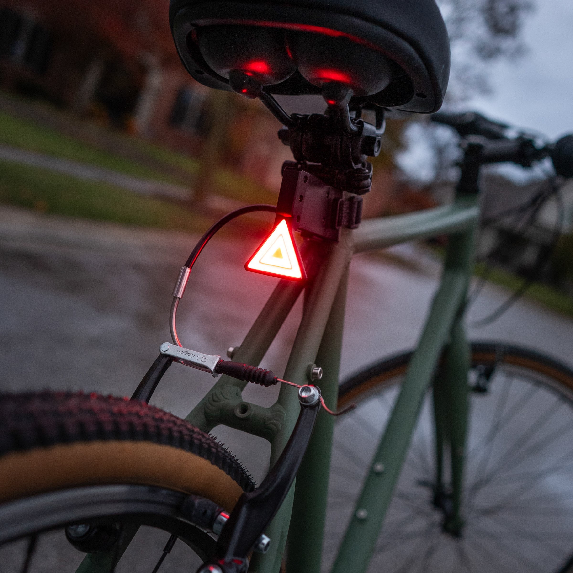 Brightz Taillight Red & Yellow LEDs with 7 Modes