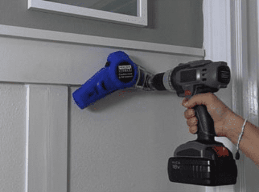 Magna Tools Cordless Level and Drill Assistant